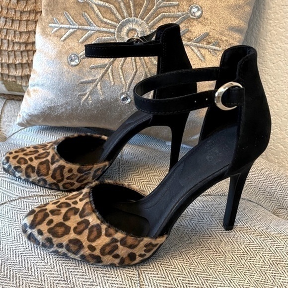 Apt. 9 Shoes - Like new🖤🖤Animal Print Heels Memory Foam Sole
